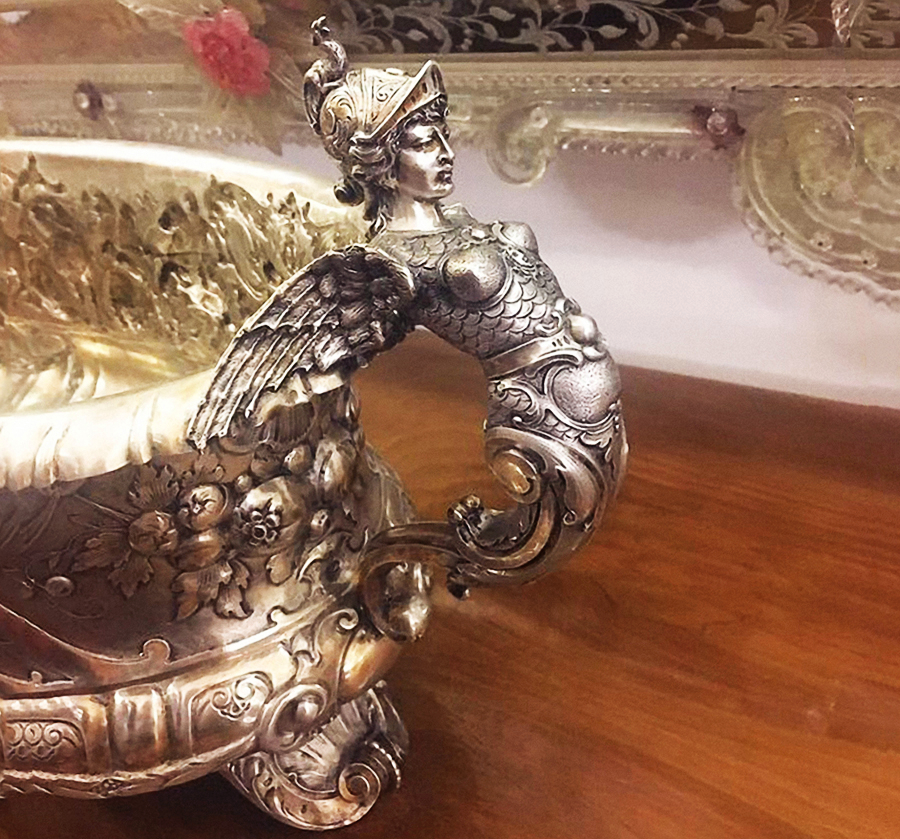 ../Images/HSU,CHIA-LING.Romania.Peles Castle (11).jpg